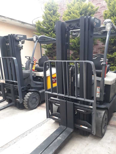 Imagen 5 de 11 de Venta/renta Montacargas