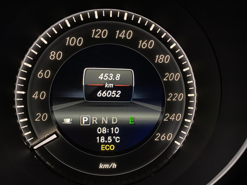 Imagen 10 de 10 de Mercedes Benz C250 Blue Efficiency Amg Modelo 2013