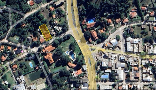 Casa En Venta En Villa Giardino, Oportunidad