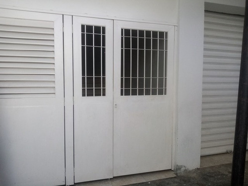 Imagen 4 de 21 de Venta De Edificio En Guatire,edo. Miranda (aldy)