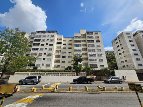Apartamento En Venta  Urb. San Luis Caracas. 24-23796 Yf