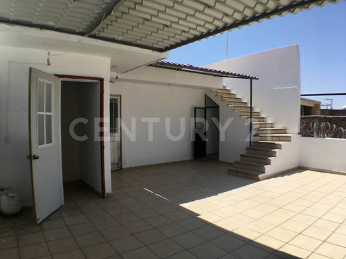 Casa En Venta En Blvd. Delta #2913, Col. Desarrollo El Potrero, León, Gto.