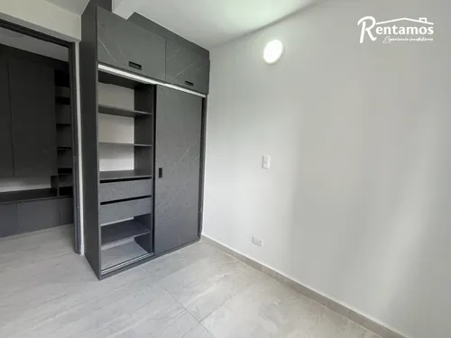 Apartamento En Venta En Loma San José. Cod V775718