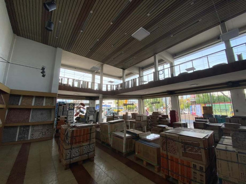 Imagen 8 de 14 de Local Con Vivienda En Venta En Wilde Centro