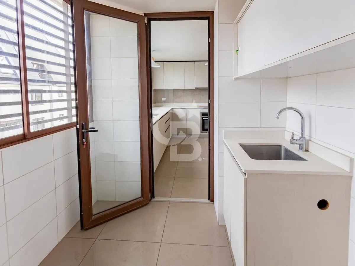 Imagen 3 de 20 de 3d+servicio / 4b | Las Condes