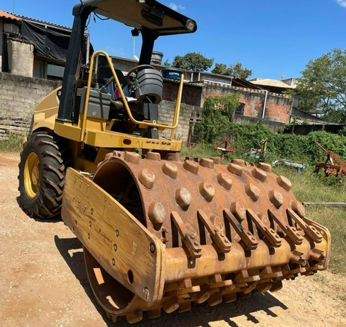 Imagem 3 de 6 de Rolo Compactador Caterpillar Cs423e Ano 2009, Traçado