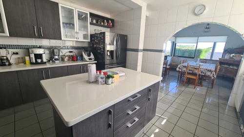 Broker Pinares 5d-se-quincho-terraza- Patio
