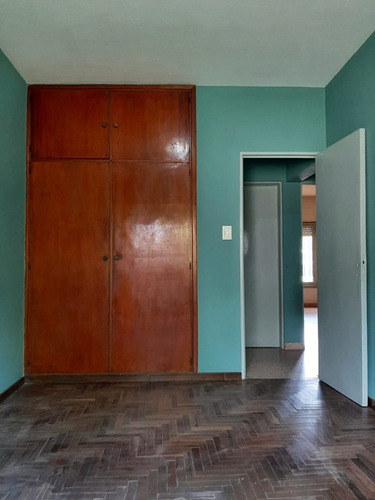Venta Casa En San Vicente, Zona Centro