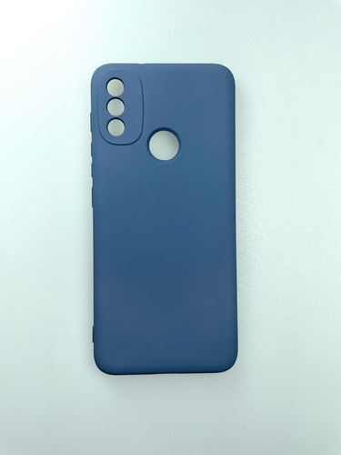 Imagem 4 de 10 de Capa Capinha Case Silicone Premium Veludo Para Moto E20 6.5