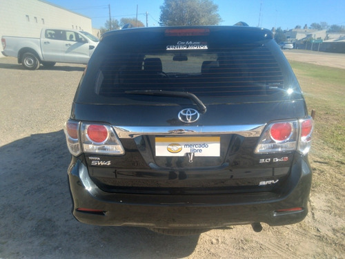 Imagen 6 de 14 de Toyota Sw4 2012 3.0 Srv Cuero I 171cv 4x4 5at