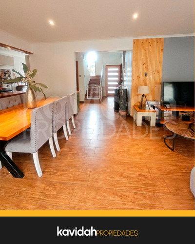 4d/2b/3e Casa En Huertos Familiares, San Pedro De La Paz