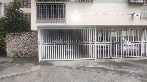 Apartamento En Venta San Roman Ee25-17909
