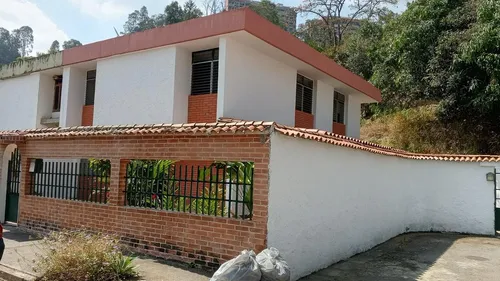 Comoda Casa Lista Para Habitar