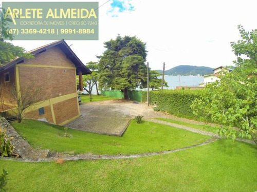 Imagem 6 de 15 de Casa No Bairro Centro Em Porto Belo Sc - 707
