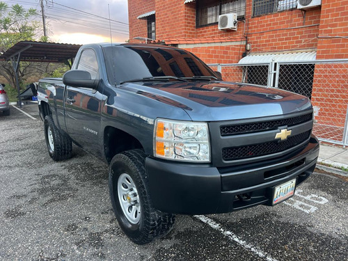 Chevrolet Silverado Ls 4x2 2011