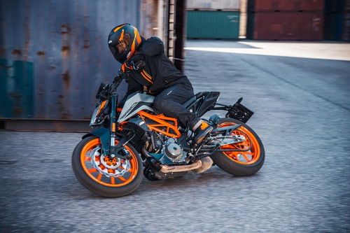 Imagen 11 de 18 de Duke 390 2023 Ktm 0km Tasa 0% Dni Inmediata - No Dolar Blue