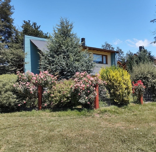 Imagen 2 de 15 de Cabañas Gnionguis, Villa La Angostura, 450 Mts Av. Arrayanes