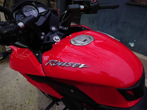 Imagen 12 de 15 de Bajaj Rouser As200