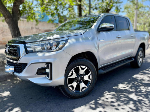 Imagen 4 de 8 de Toyota Hilux 2020 2.8 Cd Srx 177cv 4x4 At