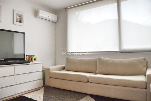 Casa En Venta De 5 Dorm. Y Sauna En Chamisero