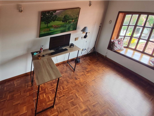 Casa En Venta En La Lagunita Con JardÃn En Calle Cerrada