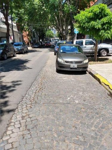 Imagen 3 de 12 de Local De Negocio A Metros Avenida Cabildo (phsin Expensas) Sin Columnas