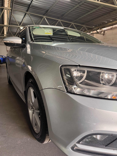 Volkswagen Vento 2.5 Advance Plus 170cv