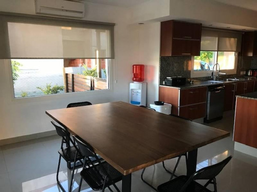 Imagen 27 de 30 de Casa En Venta En El Canton Islas Maroto Propiedades