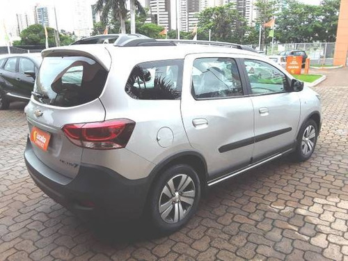 Imagem 7 de 9 de Chevrolet Spin 1.8 Activ7 8v Flex 4p Automático