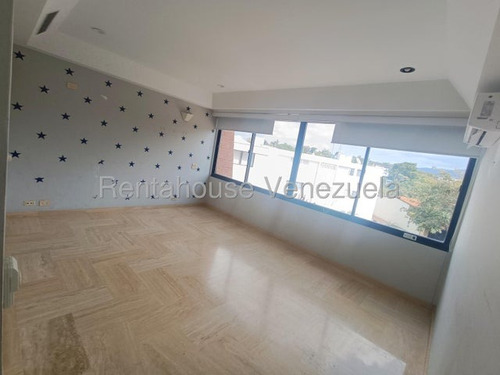 Espectacular Apartamento Remodelado En Venta En Chuao. Ys12518690