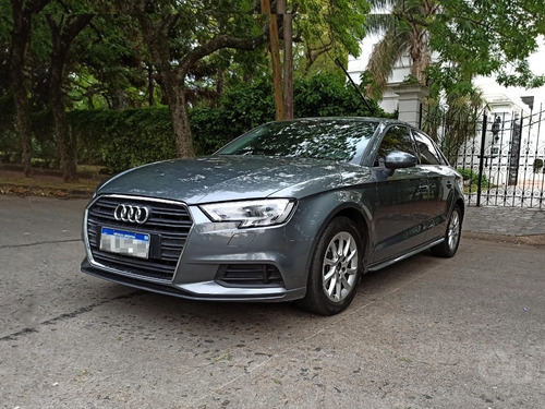Audi A3 1.4 Tfsi 150cc Automático 4p 2017 + Cuero