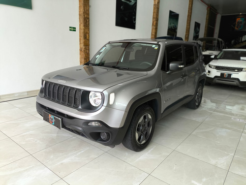 Jeep Renegade 1.8 Flex Aut. 5p