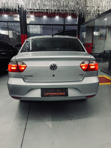 Volkswagen Voyage Volkswagen Voyage 1.6 VHT City (Flex)