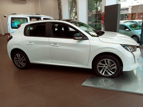Imagen 2 de 15 de Peugeot Nuevo 208 Feline Tiptronic