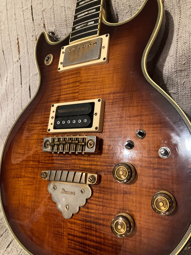 Double Cut Ibanez Artist Ar 300 1982 Japón Ébano Caoba Bomba Diestro Sunburst Ébano (Usado)