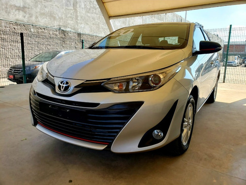 Imagen 1 de 6 de Toyota Yaris Sd S