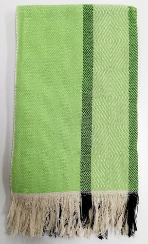 Poncho Artesanal Rombos Verde Manzana