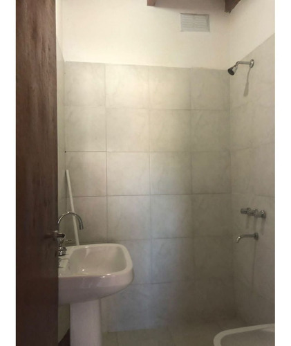 Imagen 15 de 15 de Farias&farias Vendo Duplex De 2 Dormitorios En El Centro De Villa Allende