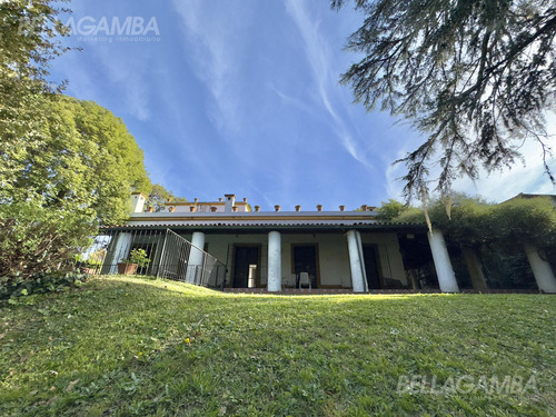 Casa Venta Vicente Lopez 7 Ambientes Jardin Pileta