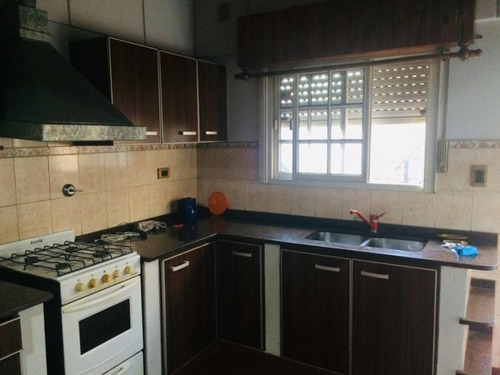 Imagen 4 de 12 de Permuta - Chalet Ph De 3 Ambientes En Venta - El Palomar