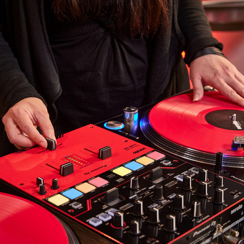 Misturador Pioneer Dj Djm-s5 De 2 Canais Para Serato Dj