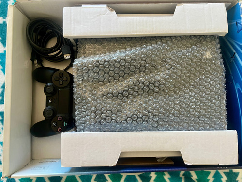 Playstation 4 - 500 Gb Slim Con Control Ps4 Jet Black Negro (Usado)