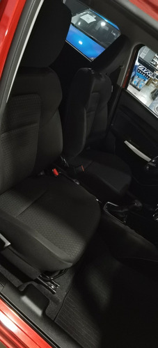Imagen 9 de 10 de Suzuki Swift Boosterjet T/a 2018