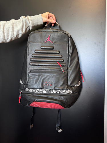 Mochila Air Jordan Retro 3 Negro (Usado)