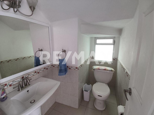 Casa En Venta En Morelos, Fraccionamiento Lomas De Cocoyoc