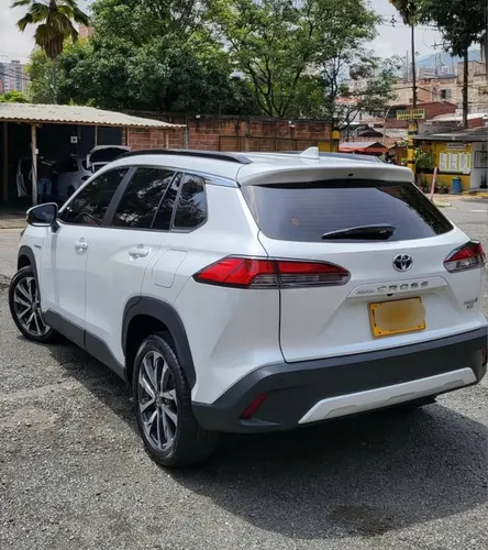 Toyota Corolla Cross 1.8 seg