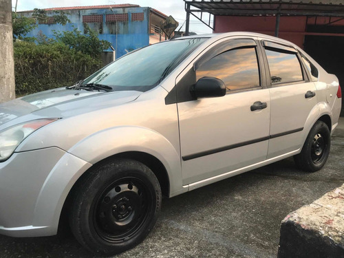 Ford Fiesta Sedan 2008 1.0 Flex 4p