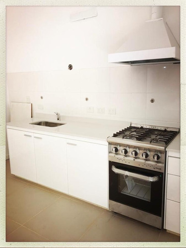 Imagen 4 de 16 de Casa - Barrio Parque Leloir