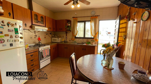 Imagen 8 de 13 de 2 Ph En Venta C/patio - Rucci Al 4600 - Loiacono Propiedades