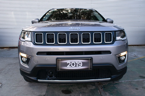 Jeep Compass Limited 2.4 At9 Awd Griff Cars